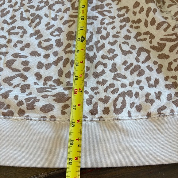 Aerie Sandy Animal Print Sweater Cheetah Leopard Boat Neck Off Cream Oversized M - Picture 7 of 10